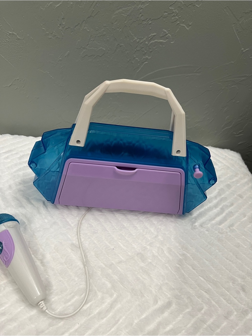 Disney Frozen Light-Up Purse Microphone Karaoke Sing Along preloaded songs - Picture 8 of 13